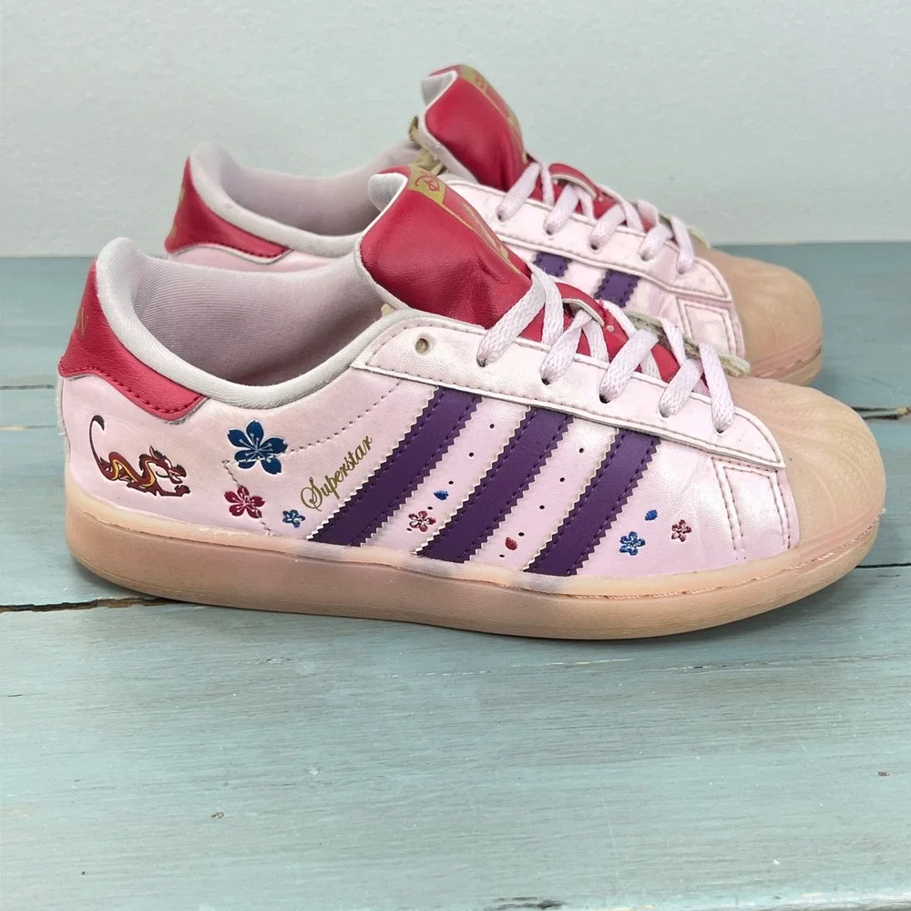 Adidas x Disney Mulan Superstar Pink Purple Mushu Girls Shoes IH5022 Size 2